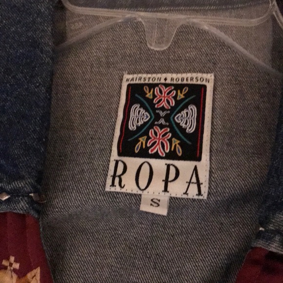 Women’s Denim Vest - Picture 2 of 4